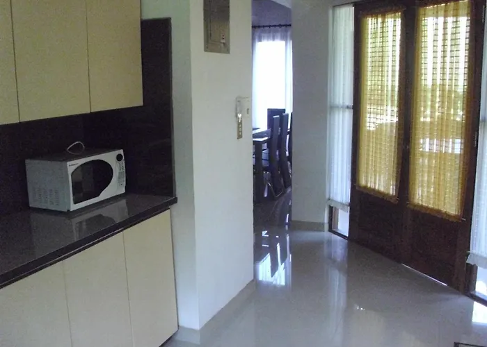 Hermosa Villa